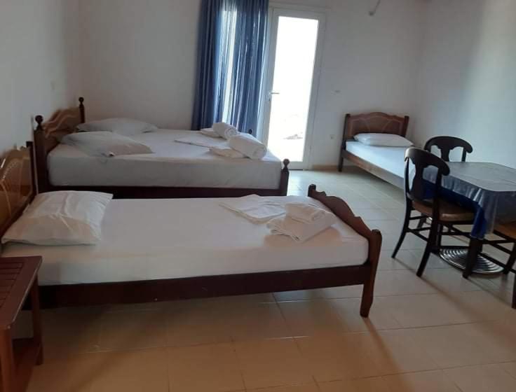 Bella Vista Hotell Himare Exteriör bild
