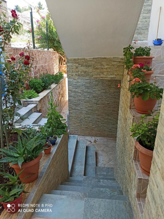 Bella Vista Hotell Himare Exteriör bild
