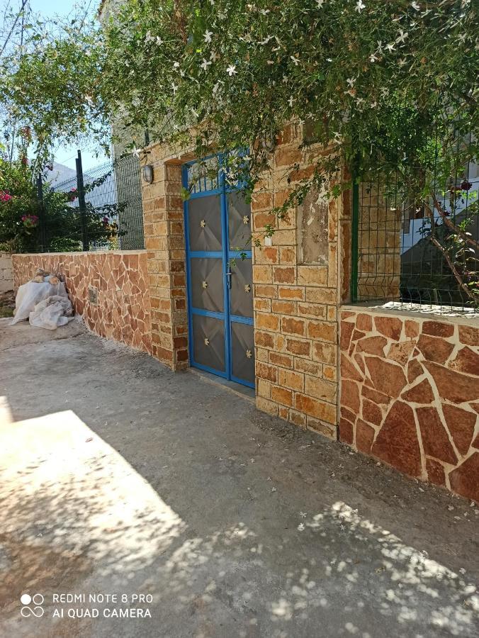 Bella Vista Hotell Himare Exteriör bild
