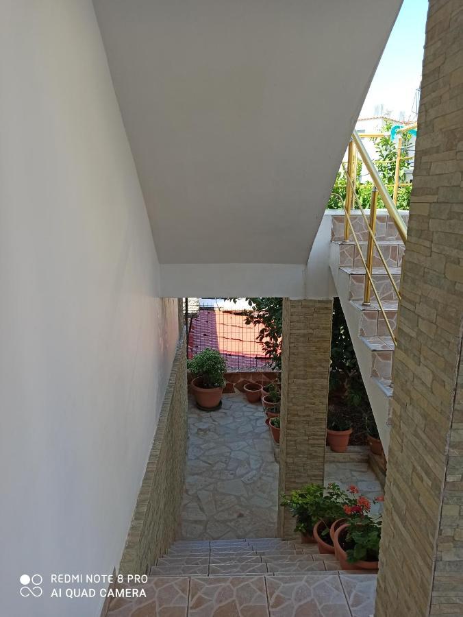 Bella Vista Hotell Himare Exteriör bild
