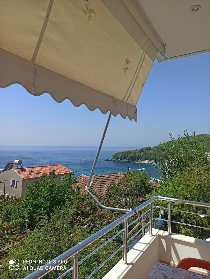 Bella Vista Hotell Himare Exteriör bild