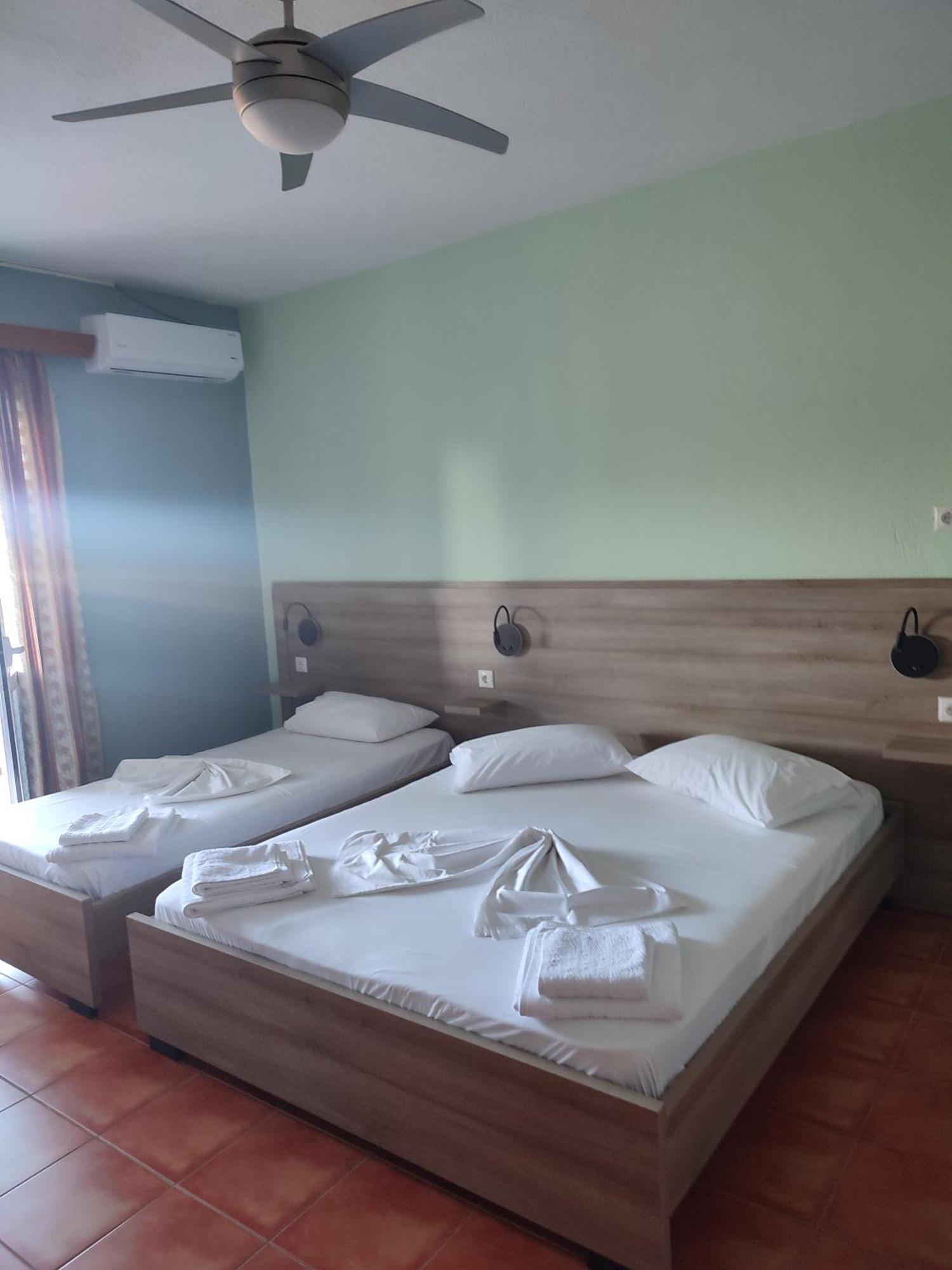 Bella Vista Hotell Himare Rum bild