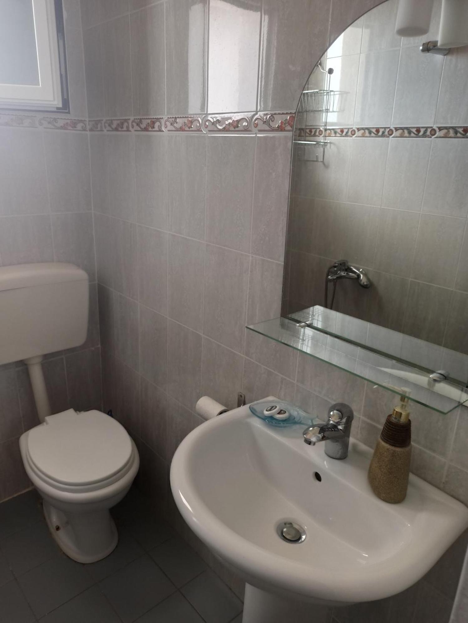 Bella Vista Hotell Himare Rum bild