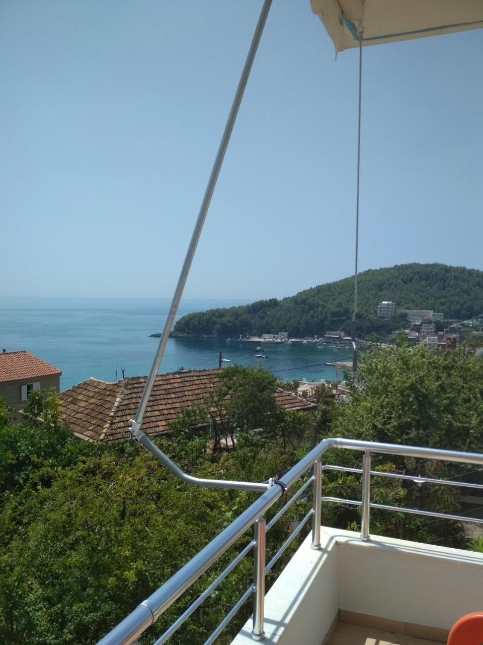 Bella Vista Hotell Himare Exteriör bild